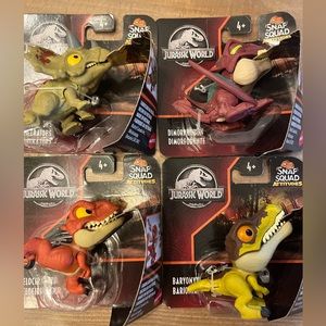 NWT Jurassic Park Snap Squad Set of 4 Dinosaurs Kids Toys